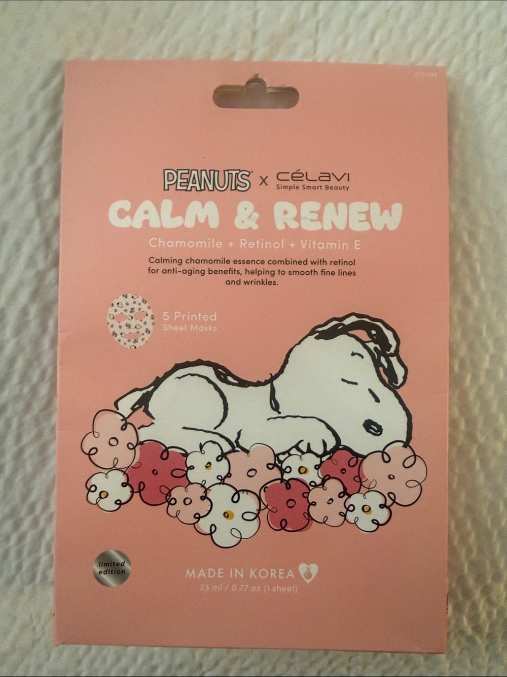 Peanuts x Célavi Calm & Renew Sheet Mask - Pink pack limited edition. Pack
